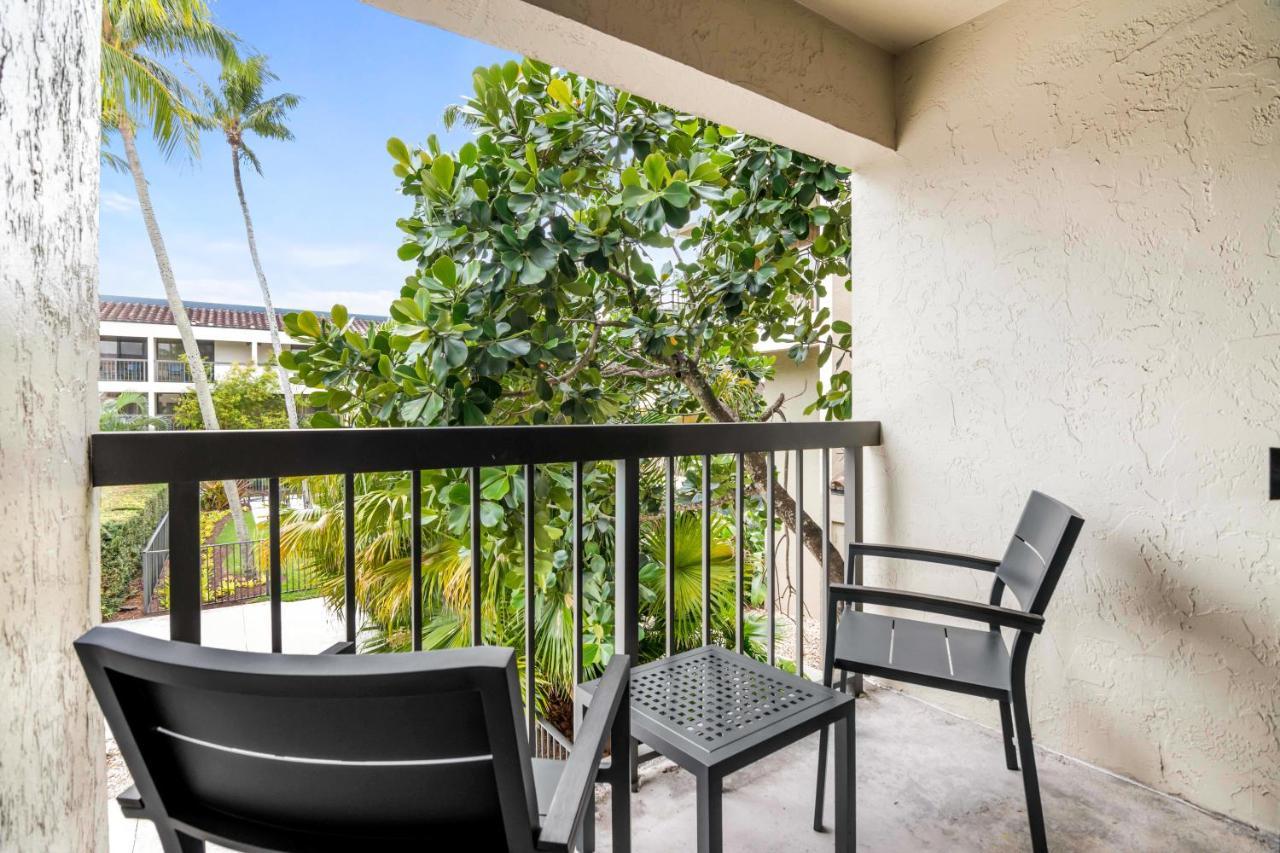 Miami Lakes Hotel Exteriör bild