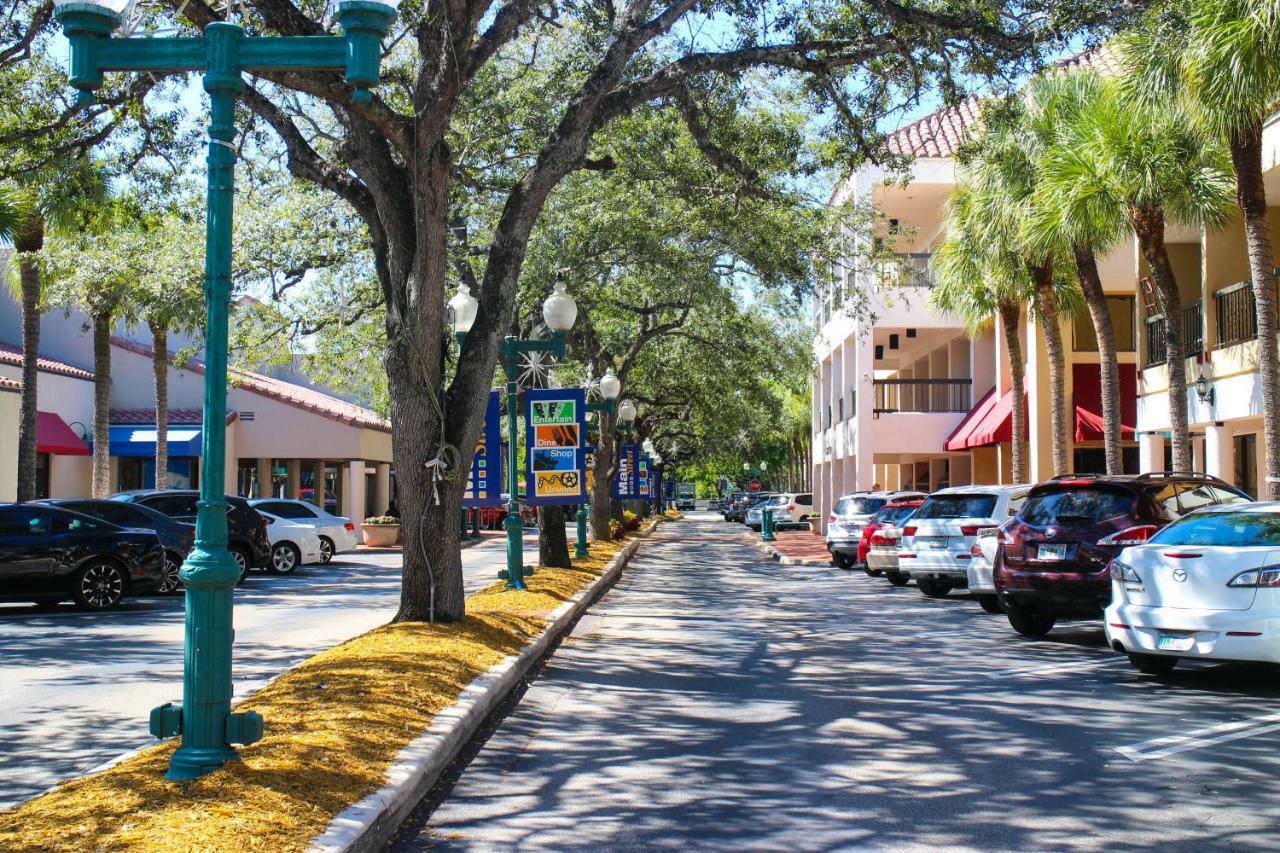 Miami Lakes Hotel Exteriör bild